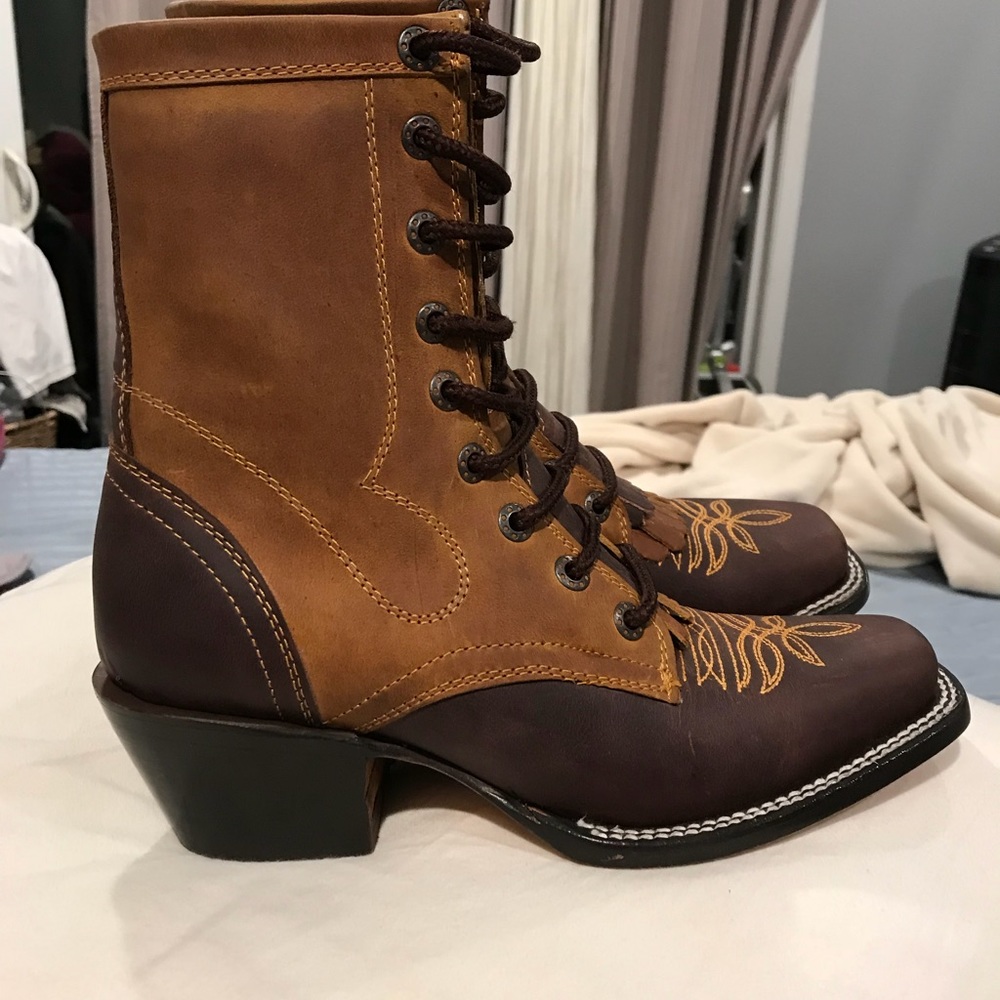 Bran new cowgirl boots - Picture 2 of 6